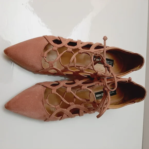 Design Lab by LORD & TAYLOR Sarie Lace-Up Pointy Toe Heels Vegan Suede Pink Sz 8 - Picture 9 of 16